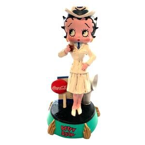 VINTAGE 2000 BETTY BOOP #2943/4800 FIGURINE COCA COLA US NAVY UNIFORM  5.5" TALL